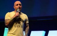 Joe Rogan calls out Hollywood for its hypocrisy: They promote guns on screen