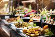 Tips to maintain your health while enjoying a buffet