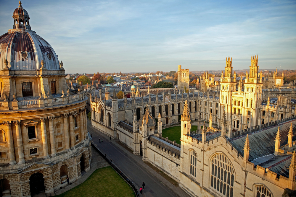 Emma Watson Hires A Security Team To Go Back To Oxford University For Degree, Source Adds “She’s A Famous Actress…”