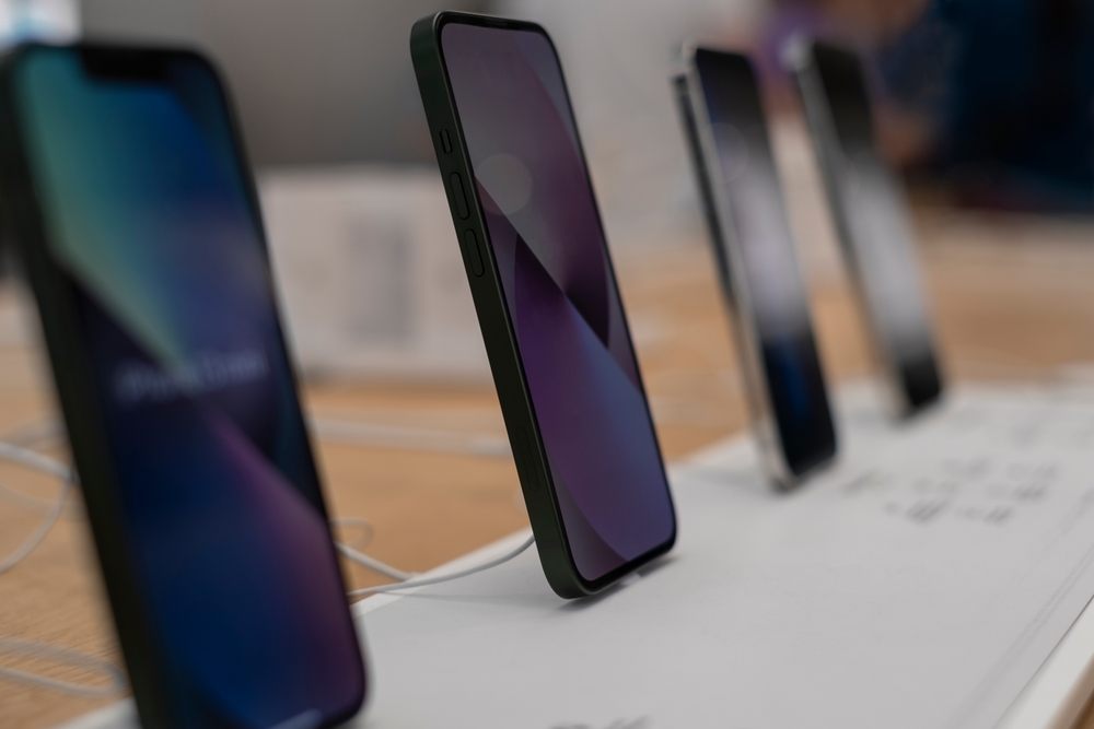 Apple sales dip again despite iPhone boost