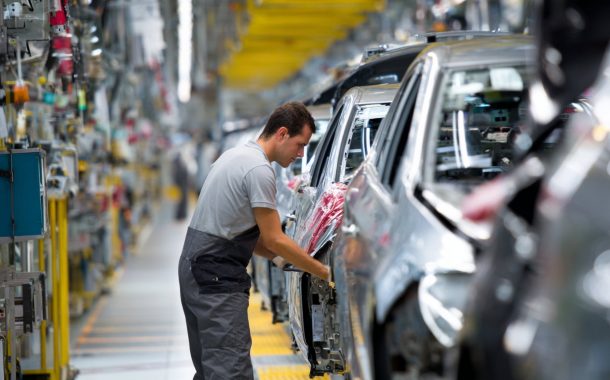 EU-US deal set to lower car tariffs, no exception for wine