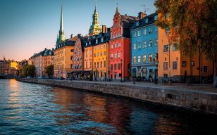 5 countries with good work-life balance