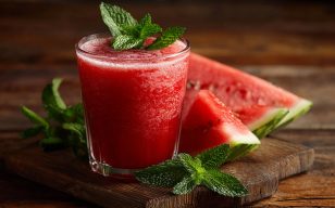 8 Natural Electrolyte Drinks To Beat The Heatwave